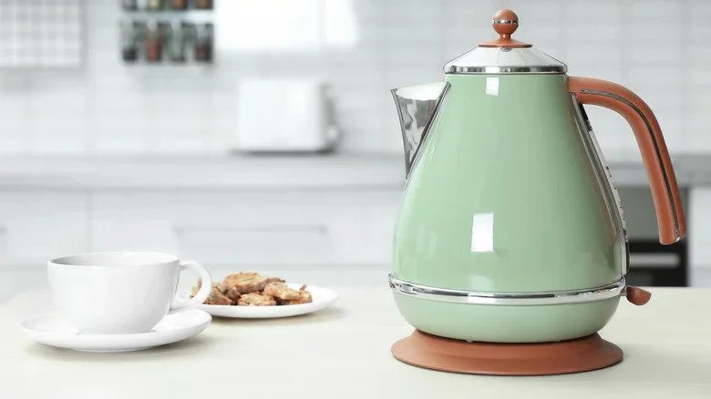 THE BEST ELECTRIC KETTLES OF 2022 | MASHED.COM