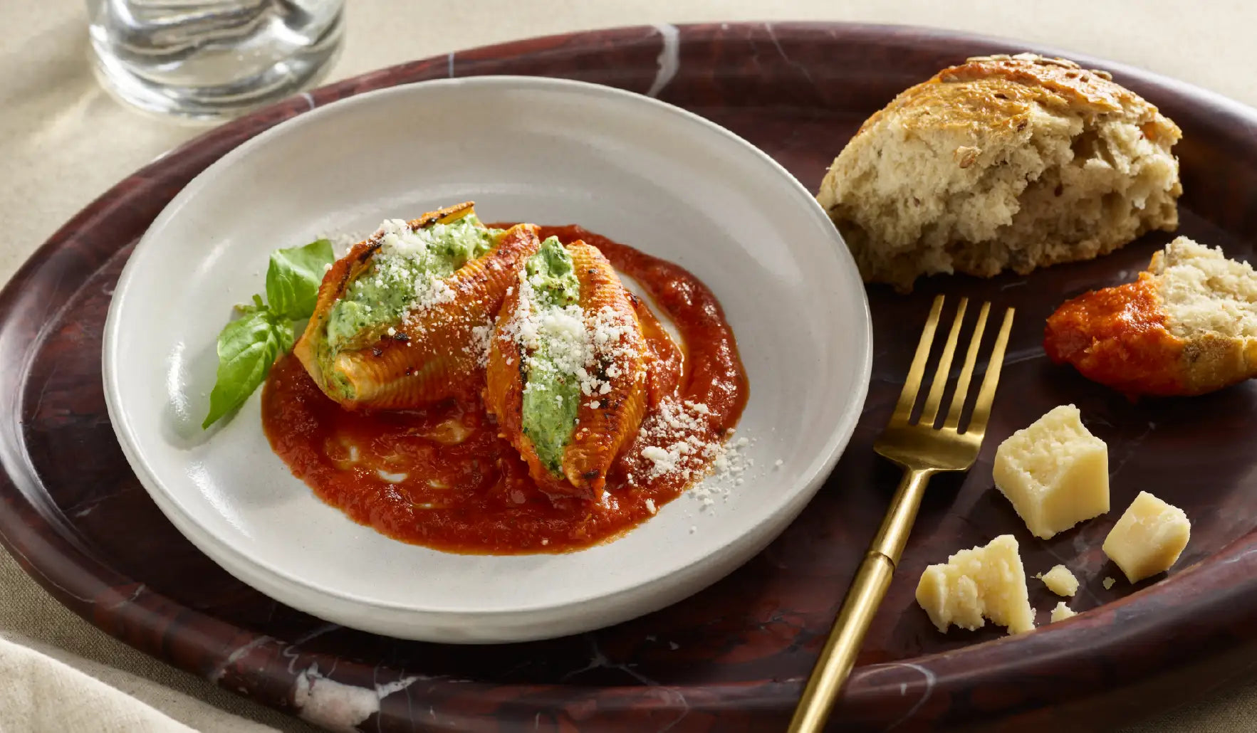 Cheesy Veggie-Stuffed Shells