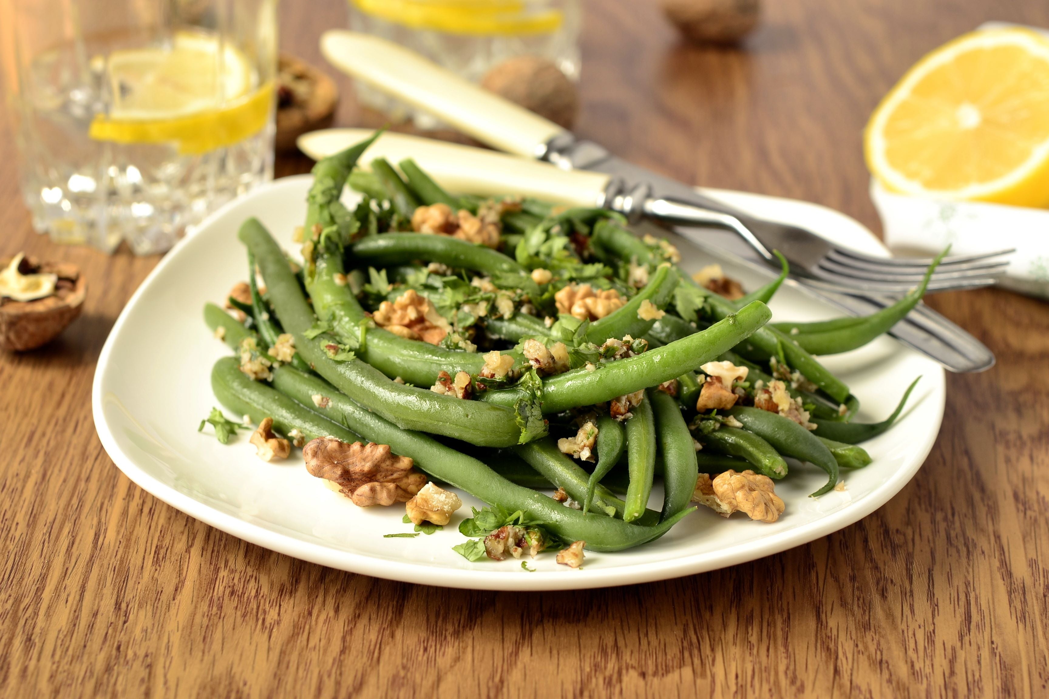 Air Fryer Green Beans With Maple Vinaigrette