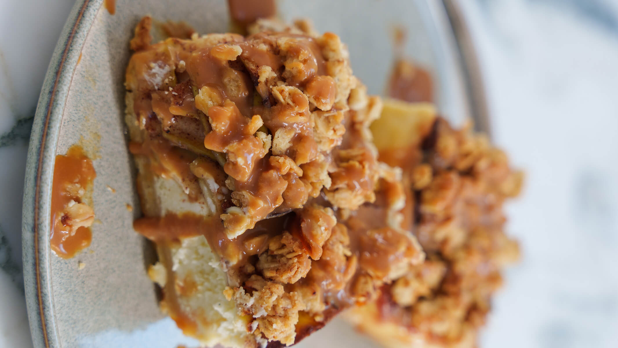 Caramel Apple Cheesecake Bars