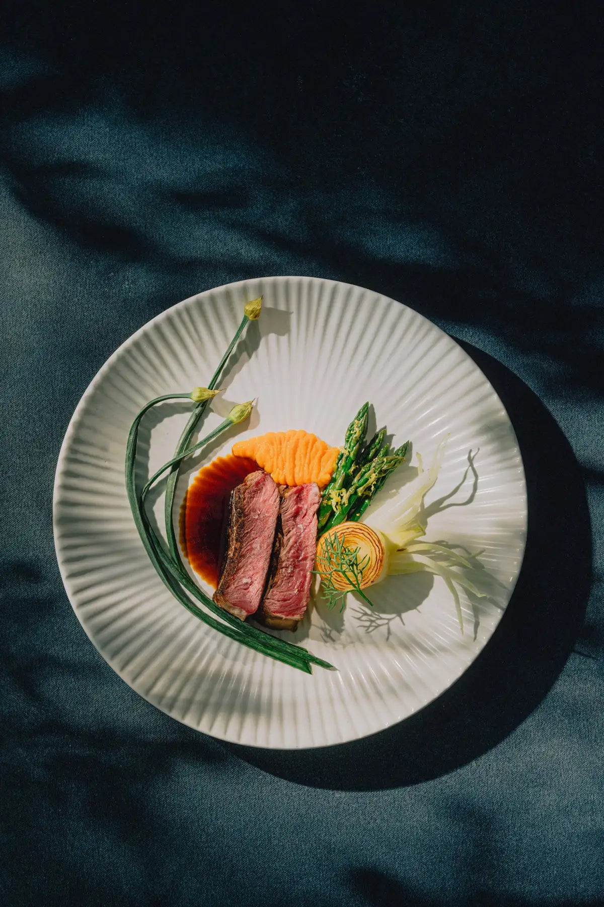 Lemon-Garlic Steak & Asparagus 