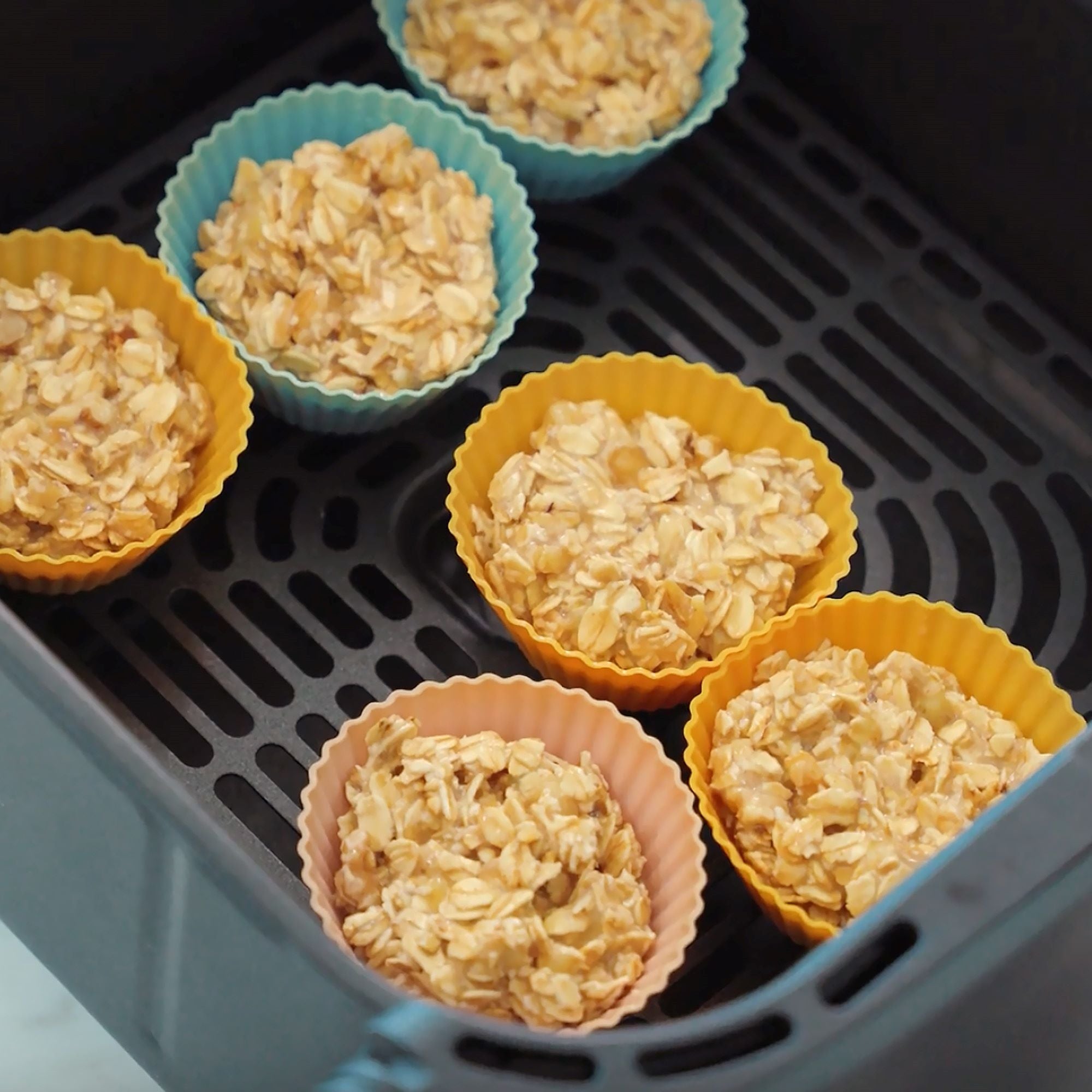 Air Fryer Banana Nut Baked Oatmeal Cups – COSORI
